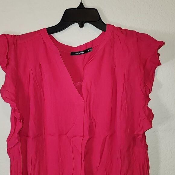 Doe & Rae Pink Sleeveless Ruffled Blouse NWOT - Picture 2 of 3